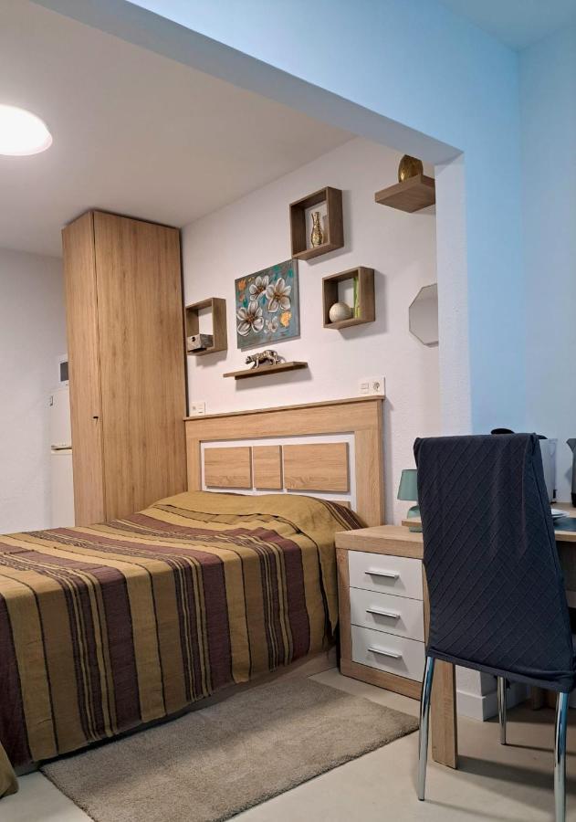 Comfortable Studio With Sea View Leilighet Benidorm Eksteriør bilde