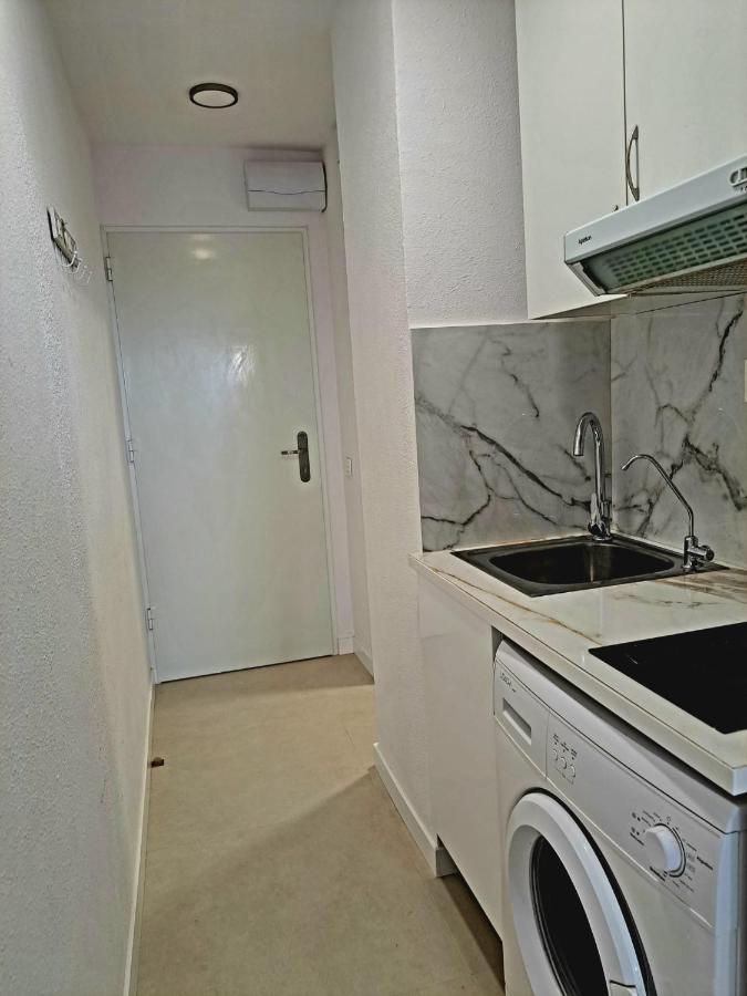 Comfortable Studio With Sea View Leilighet Benidorm Eksteriør bilde